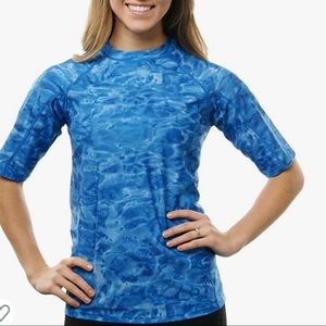 Aqua Design Rash Guard: UPF 50+ Short Raglan Sleeve Swim Shirt